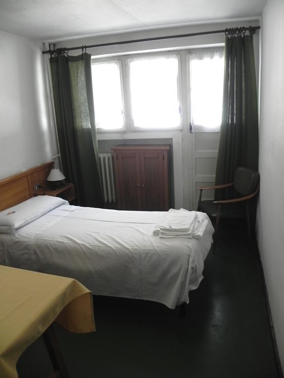 Hotel Nuovo Pecetto Macugnaga Szoba fotó